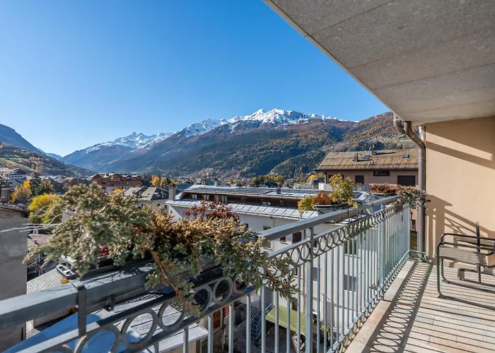 White Peak 77 - Panoramic Slope Views Апартаменты *