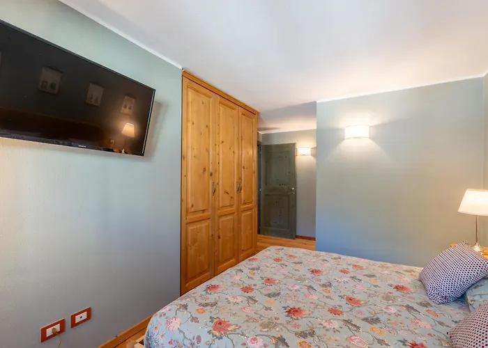 White Peak 77 - Panoramic Slope Views Апартаменты