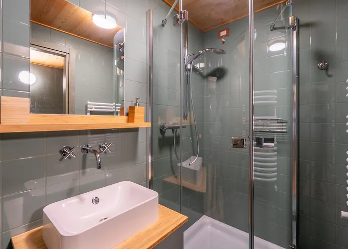 White Peak 77 - Panoramic Slope Views Lägenhet *