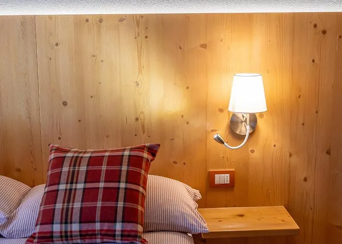 White Peak 77 - Panoramic Slope Views Bormio