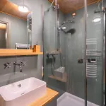 White Peak 77 - Panoramic Slope Views 아파트 *